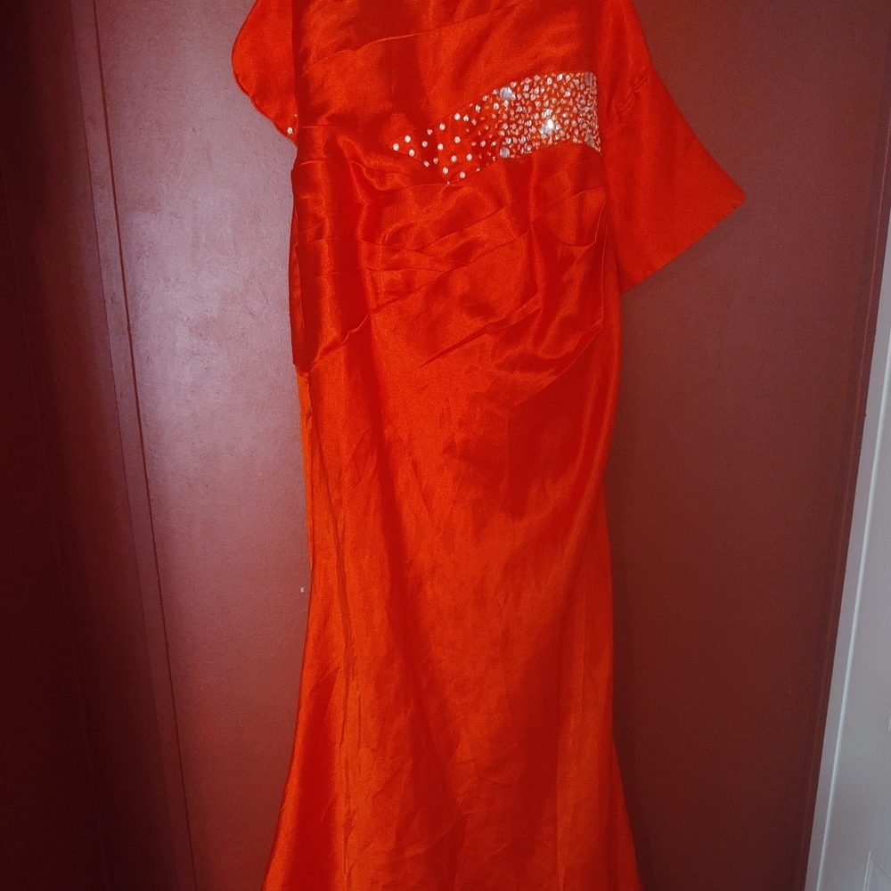 Ruby red prom dress w/rhinestone embellishments